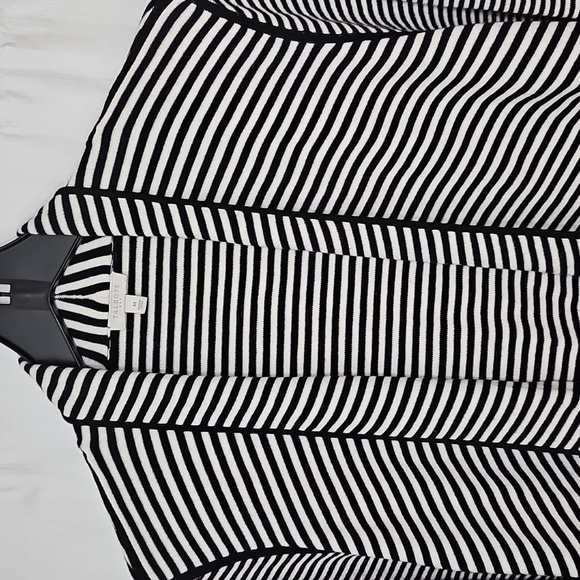 Talbots Cardigan M/L - Picture 5 of 7